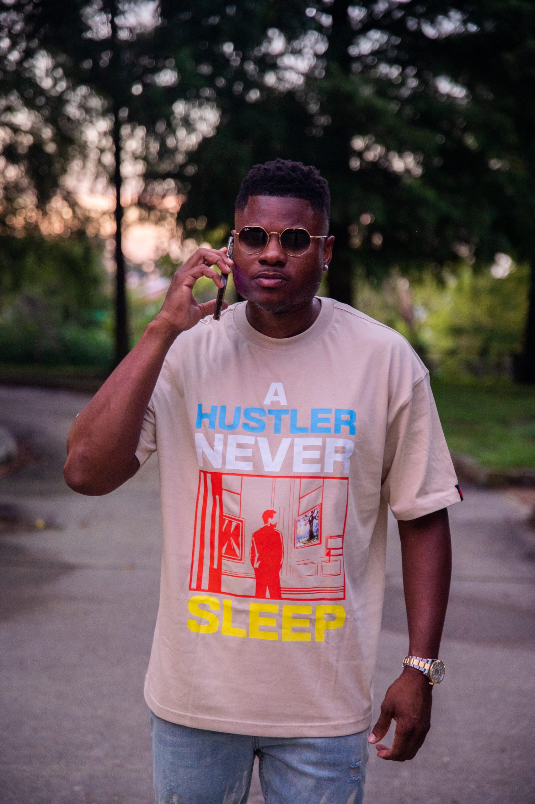 Hustler - Round Neck - Image 3